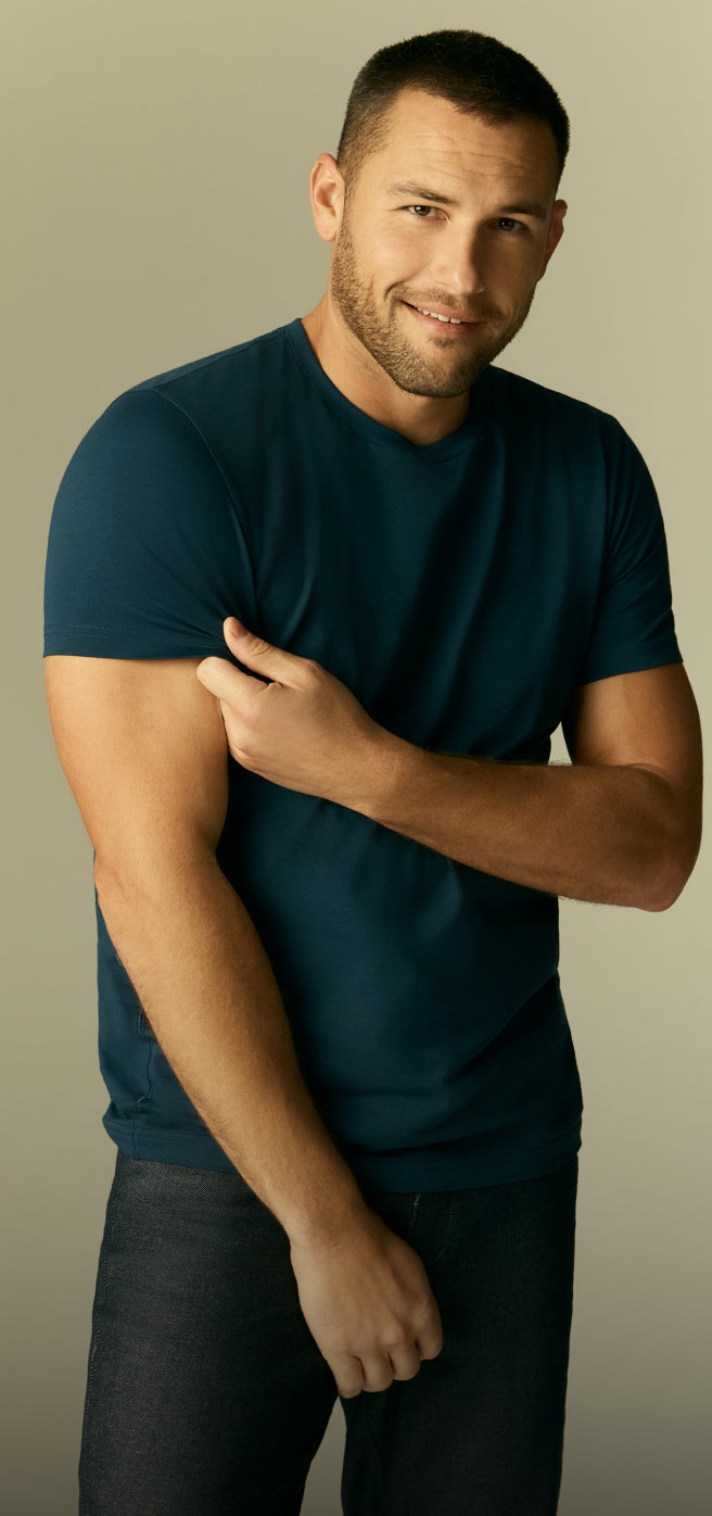 Man wearing Mack Weldon T-shirt