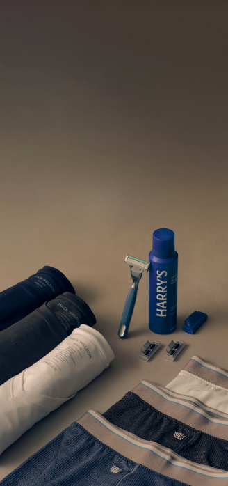 Harry's Shaving Set with Mack Weldon products