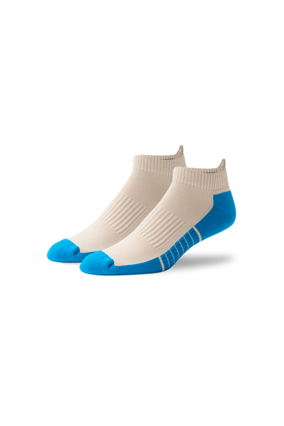 Front view of Airknitx Ankle Sock in Sisal Heather / Weldon Blue