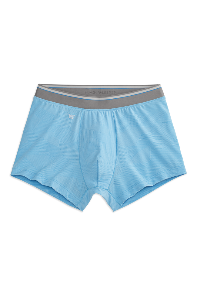 Front view of airknitx trunk in aquarius