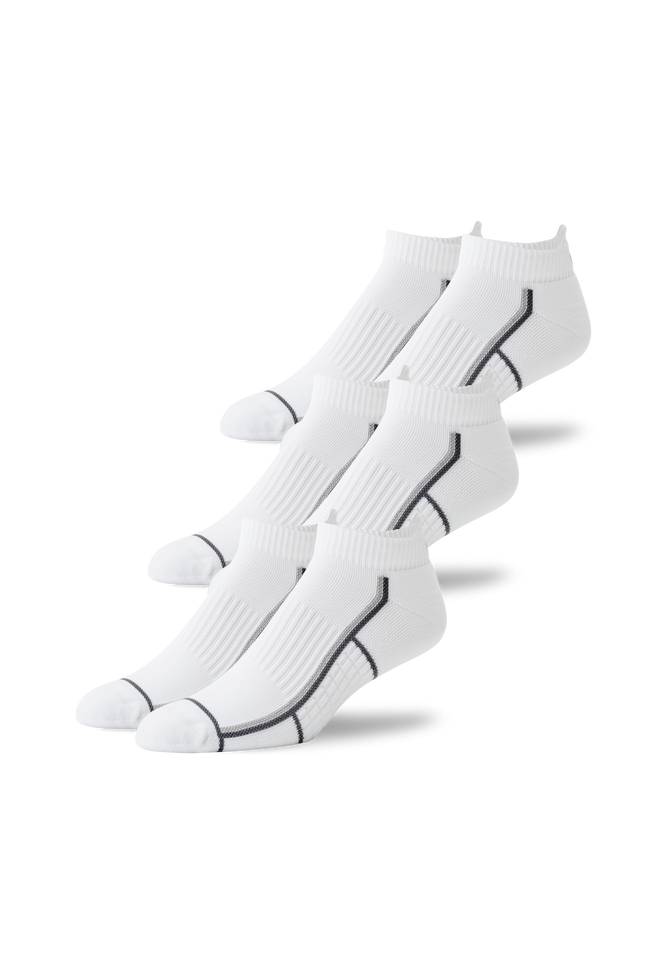 3-Pack AIRKNITˣ Ankle Socks in Bright White 