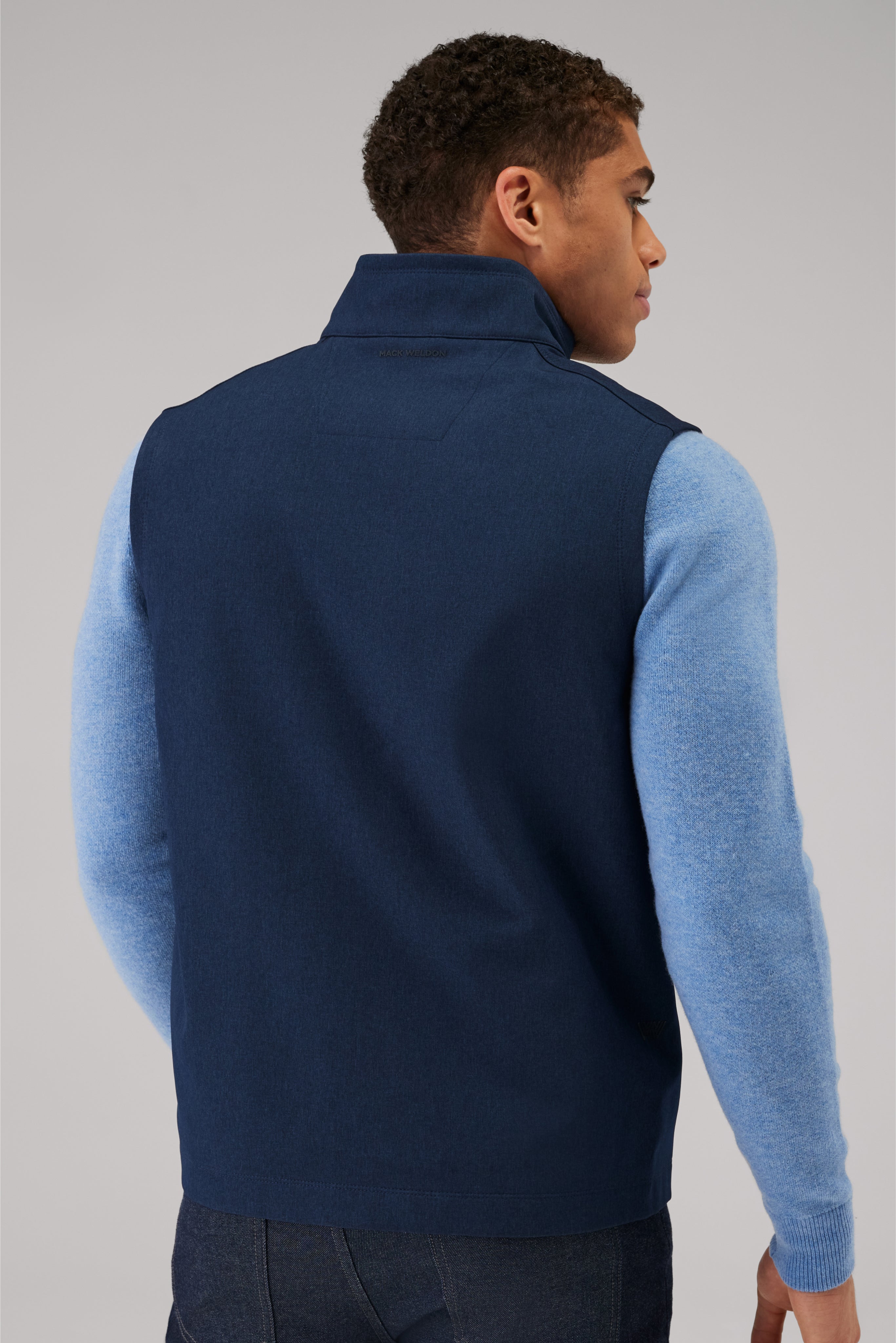 Latitude_Shell_Vest_THUMBNAIL_