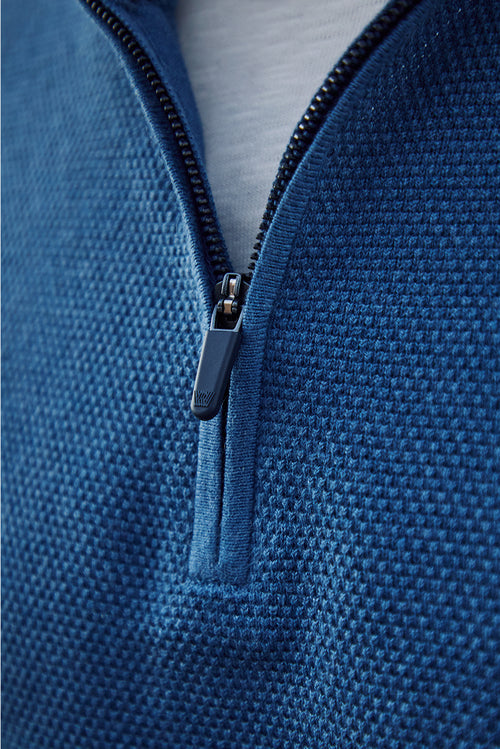 Close up of the zipper on the Tech Linen Quarter-Zip