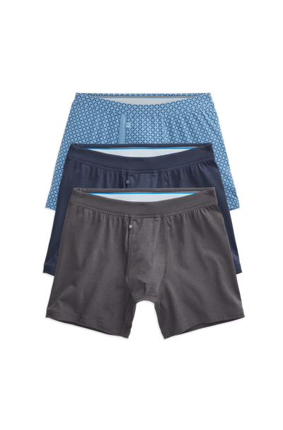 Front view of 3-Pack SILVER Boxer Briefs in Diamonds are Forever