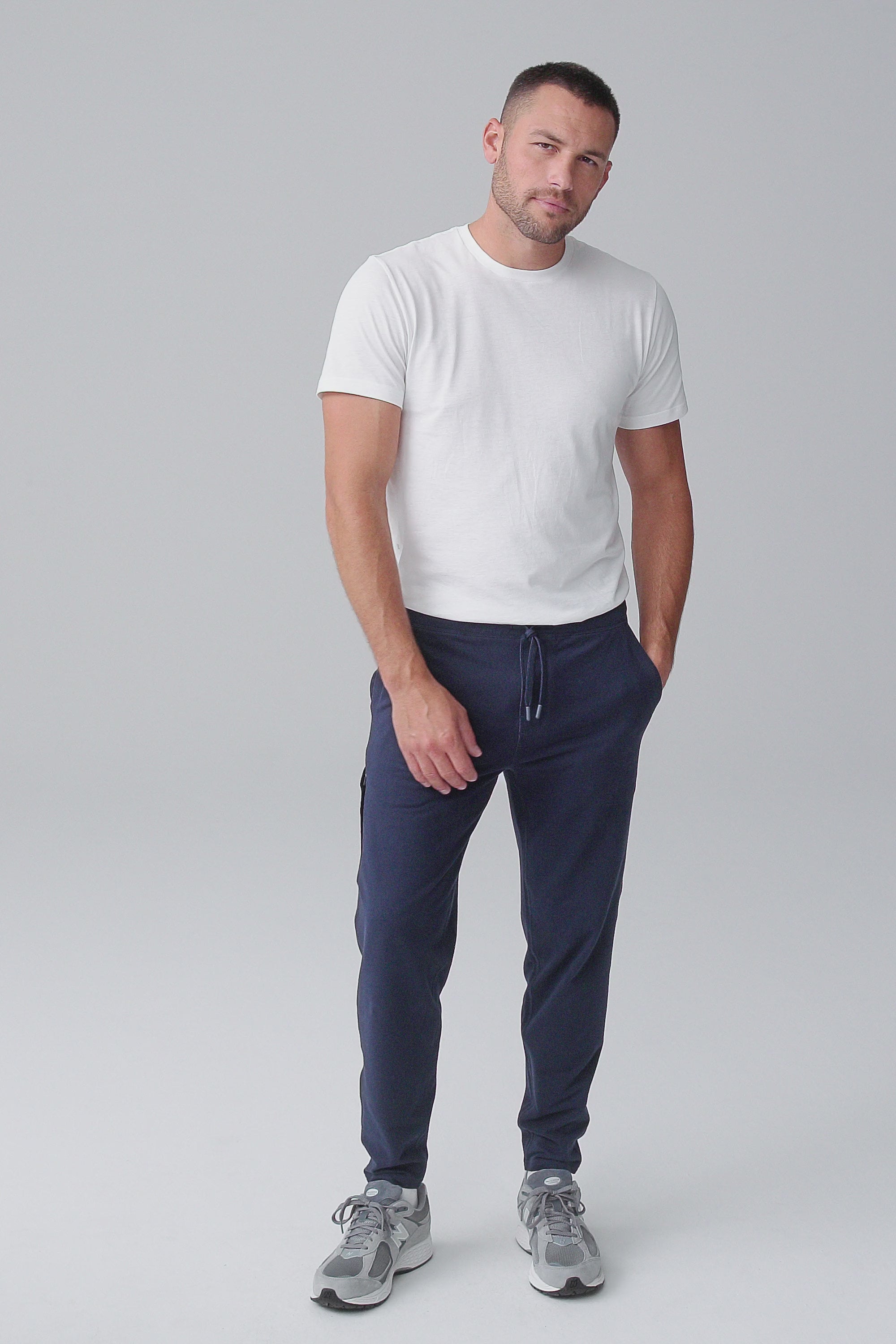 Mack Weldon ACE Sweatpant Tall | Modern Fit with Extra Length