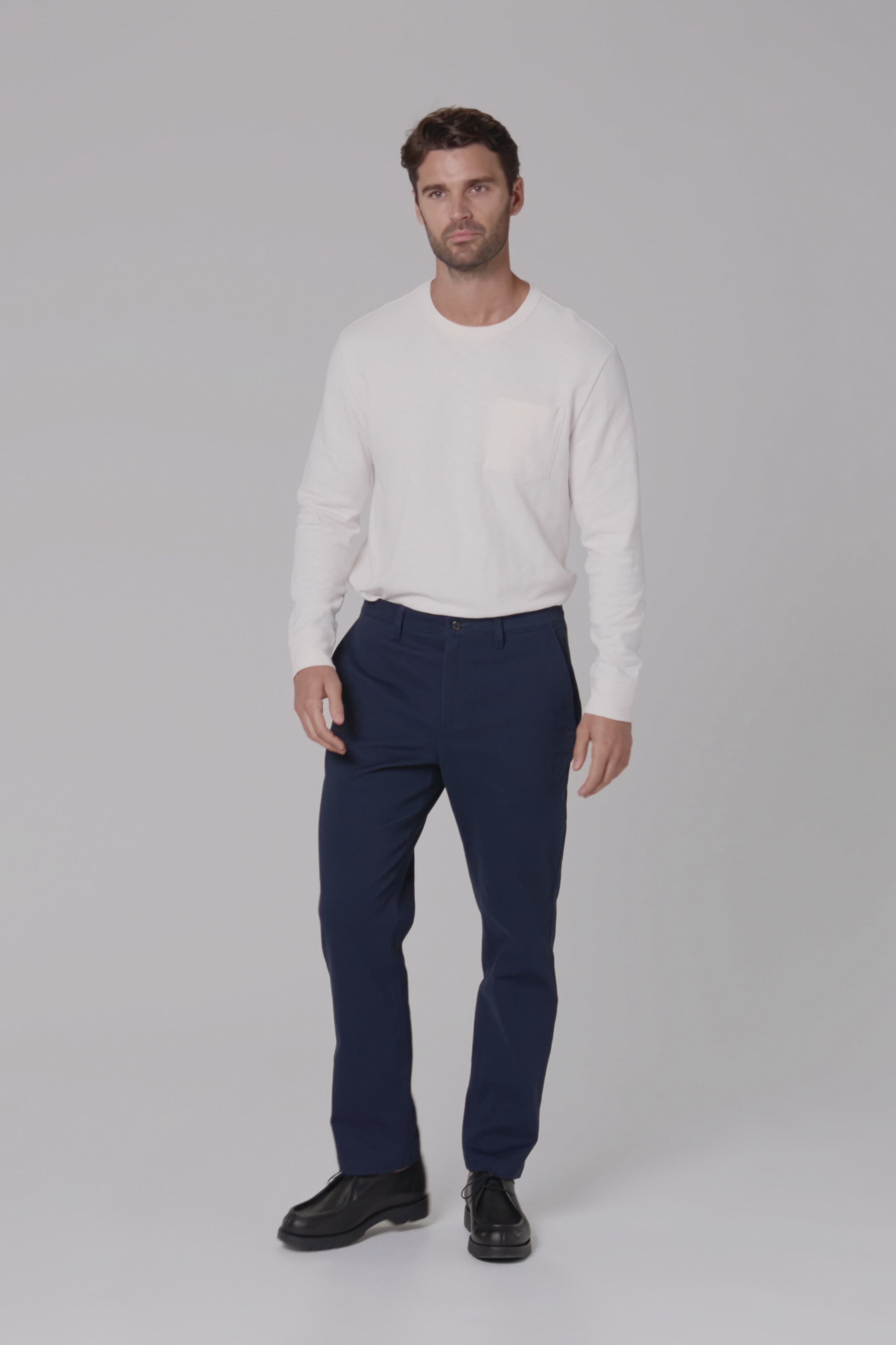 Mack Weldon Stretch Twill Chino Relaxed Fit | Comfortable Chino Pant