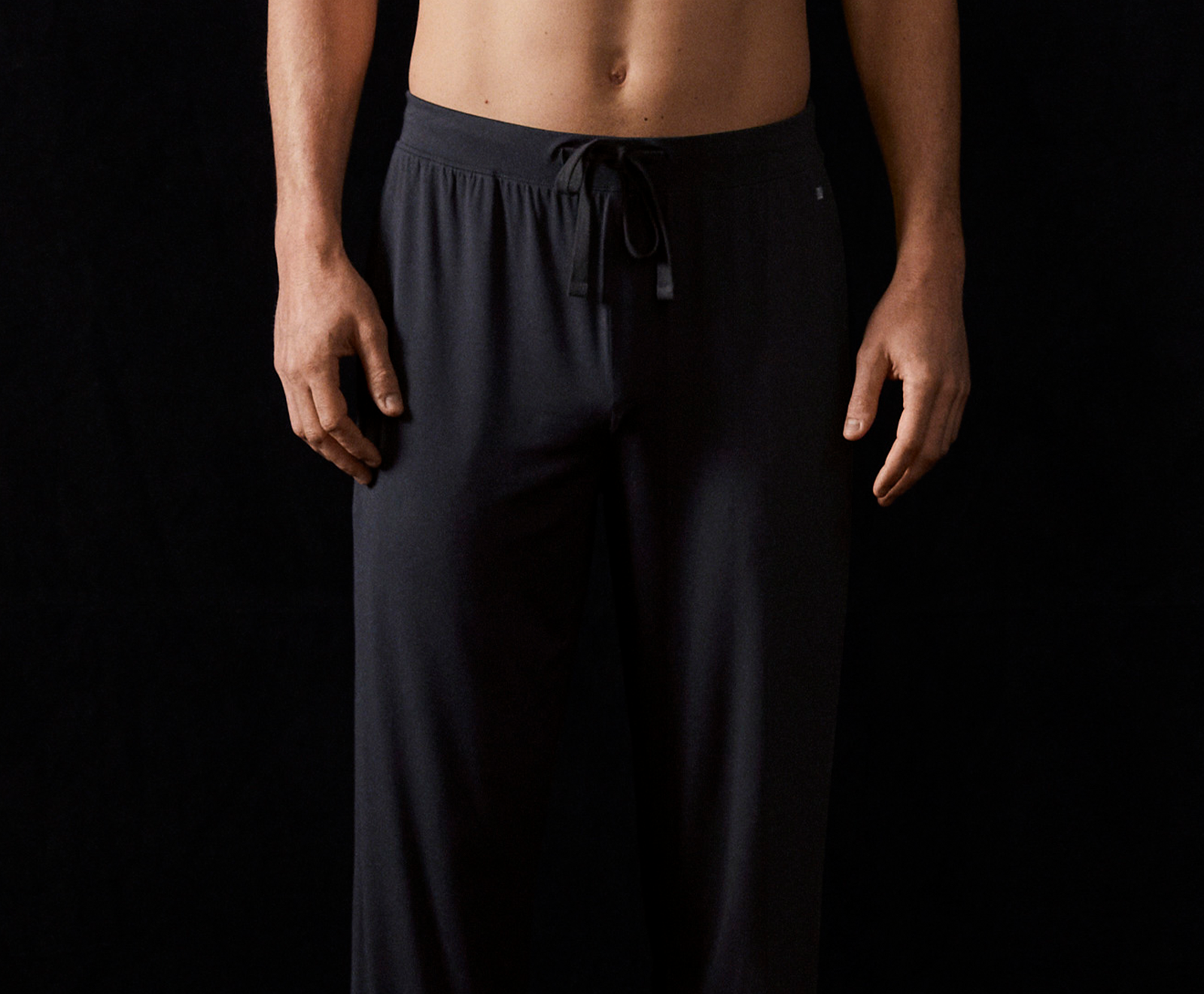 Buy Underjeans Black Cotton Regular Fit Printed Pyjamas for Mens Online @  Tata CLiQ